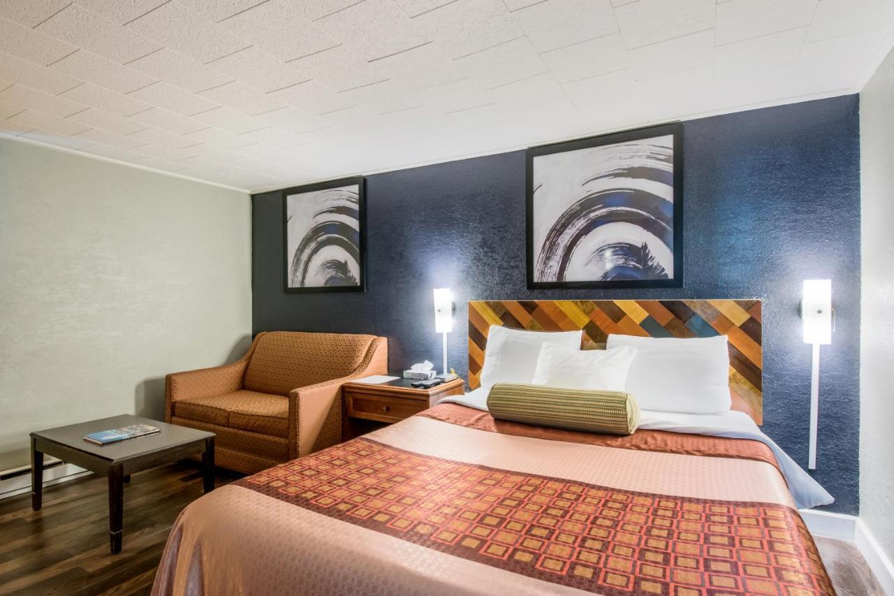Highland Inn New Cumberland Buitenkant foto